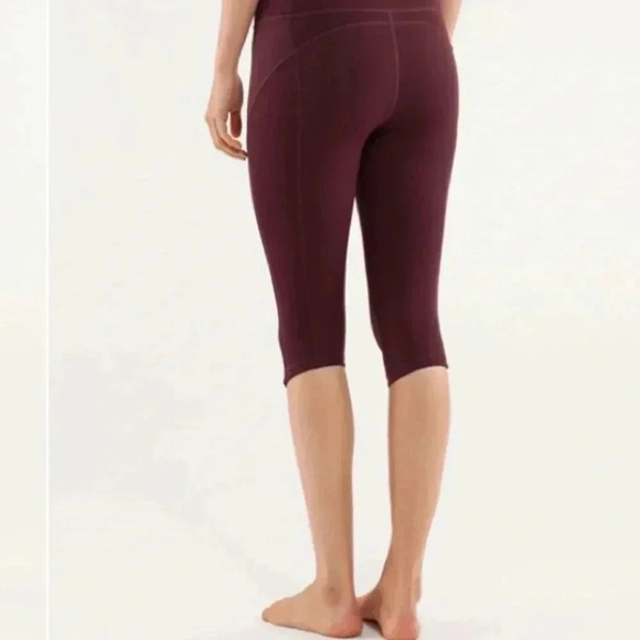 Lululemon 105 f crop - Picture 2 of 13